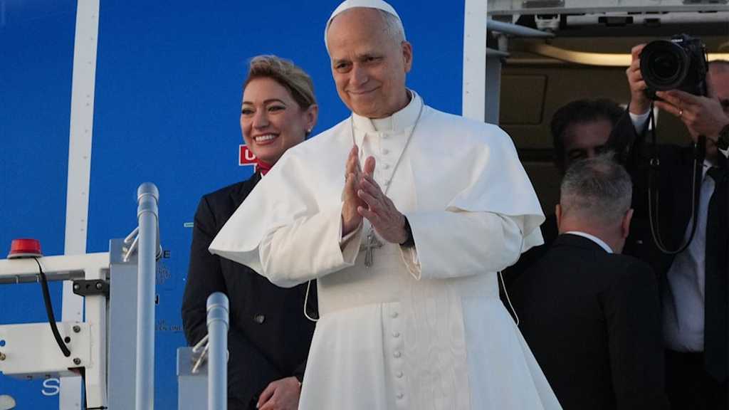 Pope Leo XIV Begins First International Trip, Calls for Peace and Christian Unity
