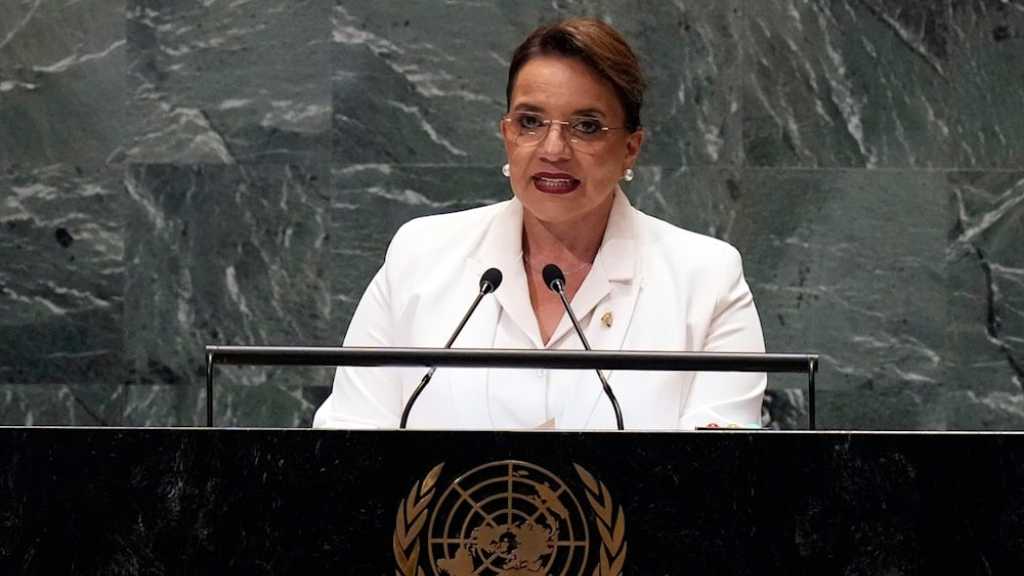 Honduras President Accuses Trump of Manipulating Elections