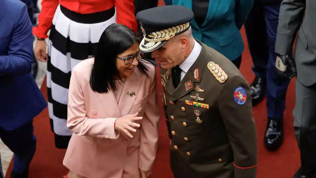 Venezuela’s Armed Forces Affirm Loyalty to Acting President Rodríguez After US Seizure of Maduro