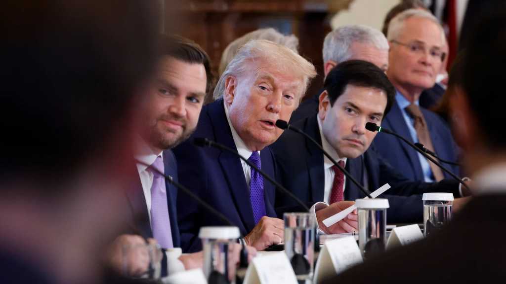 Trump Mulls Barring Exxon After It Calls Venezuela “Uninvestable”