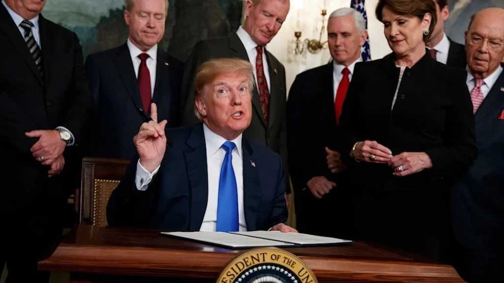 Trump’s Greenland Push Strains NATO, Alarms Republicans