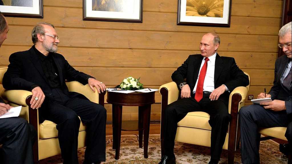Larijani, Putin Meet on Economy and Region