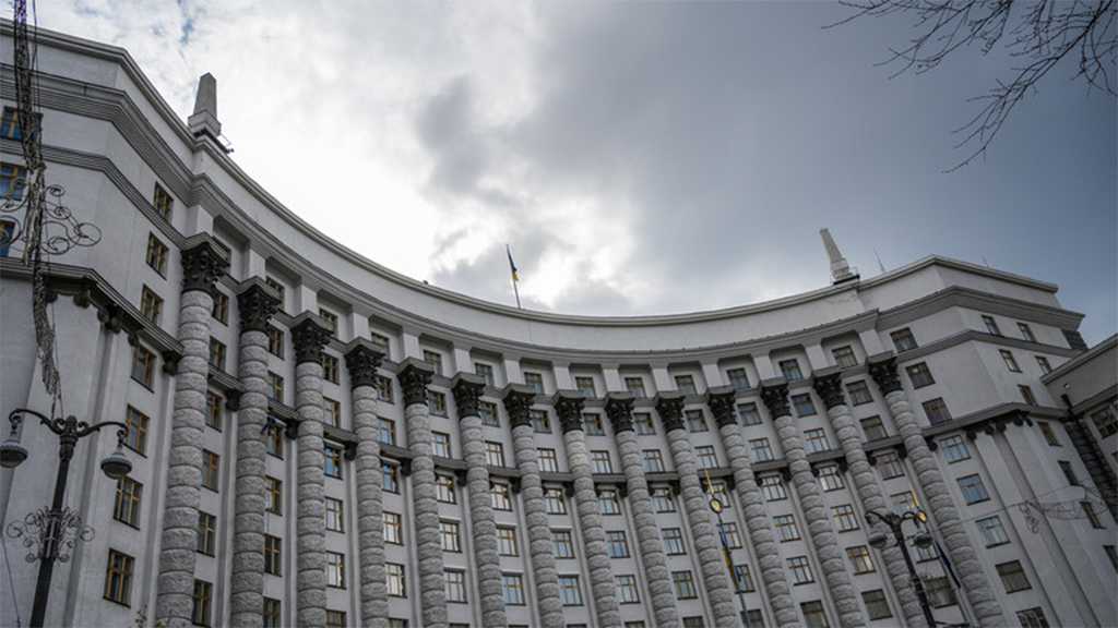 Poll: Nearly Half of Ukrainians Reject Current Kiev Government