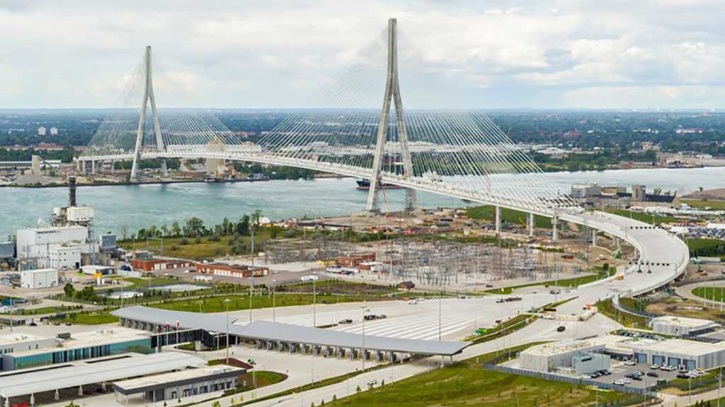 Trump Threatens Canada Bridge Blockade