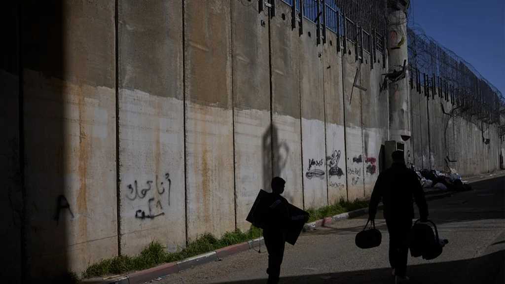 Hamas Warns of Dangerous Escalation in “Israeli” Expansion of Al-Quds