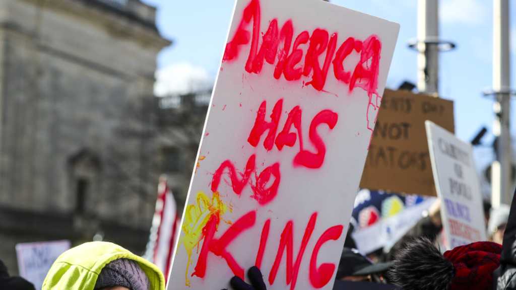 Majority of Americans: Trump Steering US in Wrong Direction
