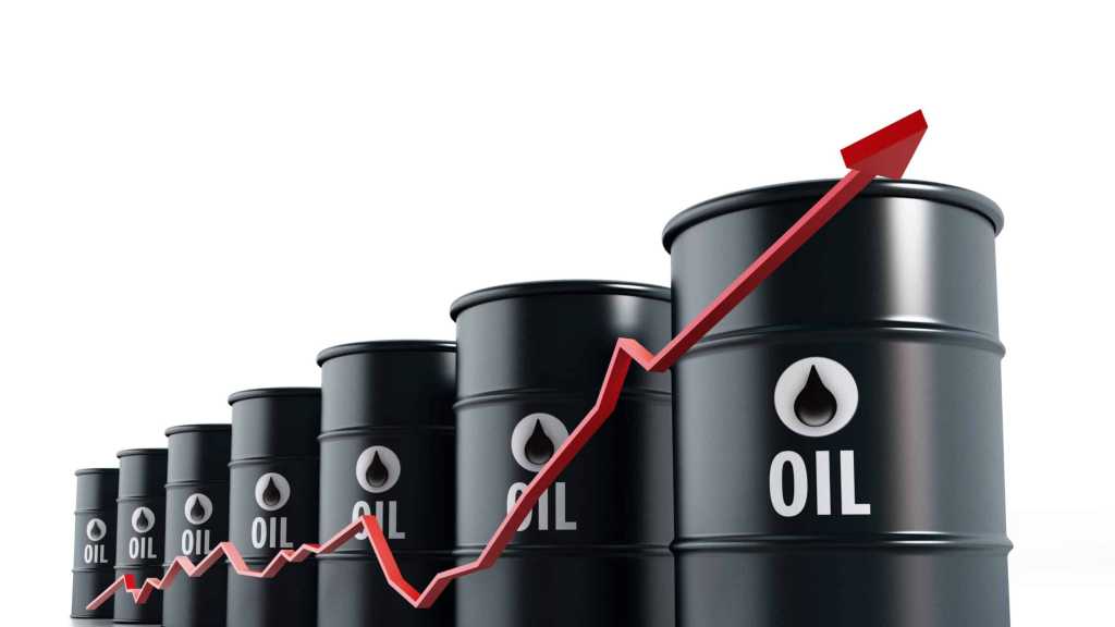 US Gas Prices Surge 14% Amid US- “Israeli” Aggression on Iran