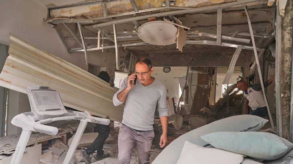Iran Strikes Deep: ’Tel Aviv’, Naqab Hit Hard