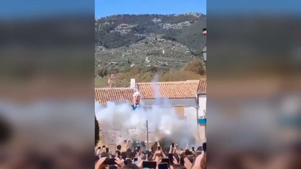“Israel” Angry over Netanyahu Effigy Blown up in Spain