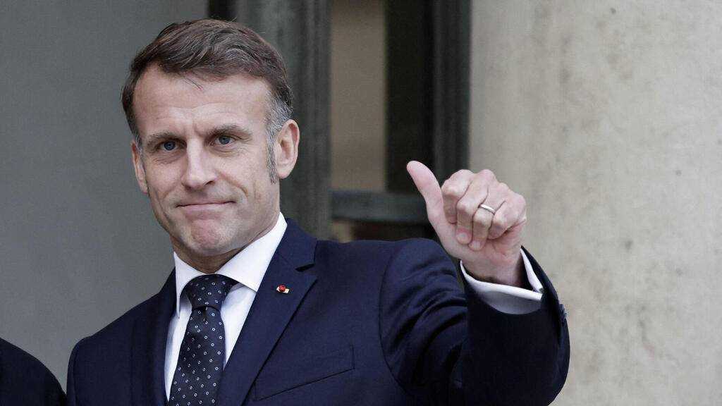 Macron Backs Lebanon Truce, Warns ’Israeli’ Breaches Threaten It