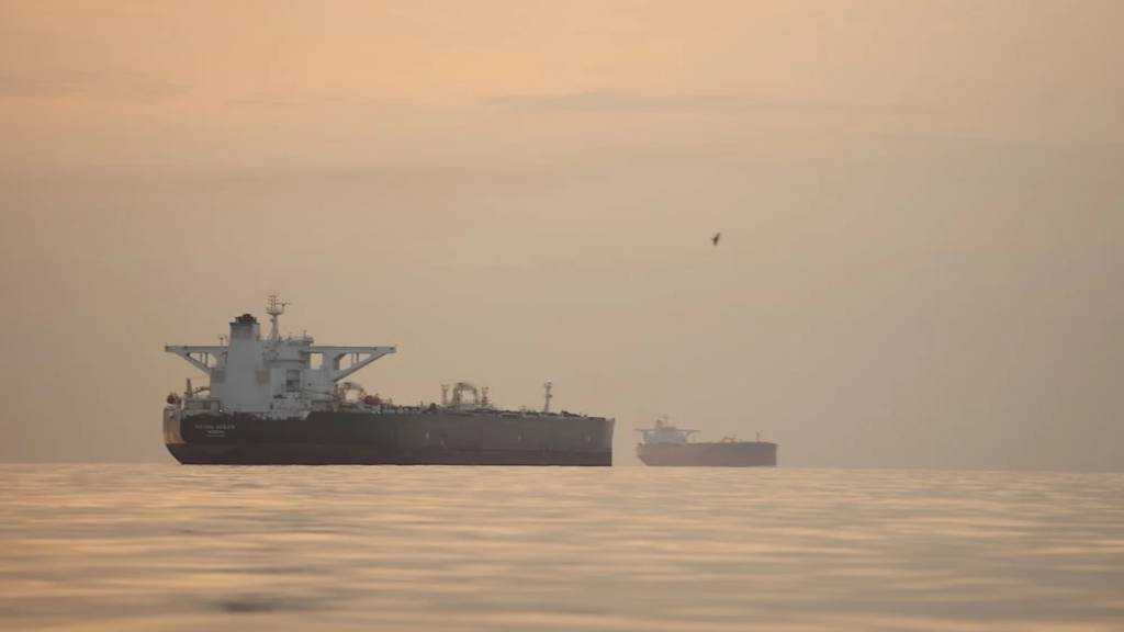 US Blockade: Iran Oil Exports Top 10m Barrels