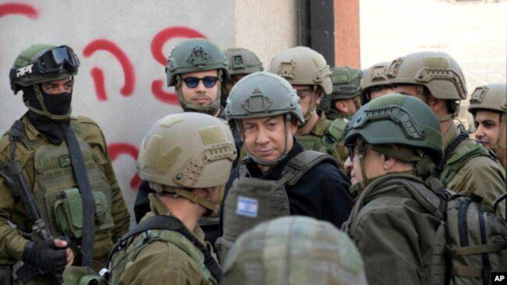 “Israel Hayom”: Division Increases between Military, Political Establishments 