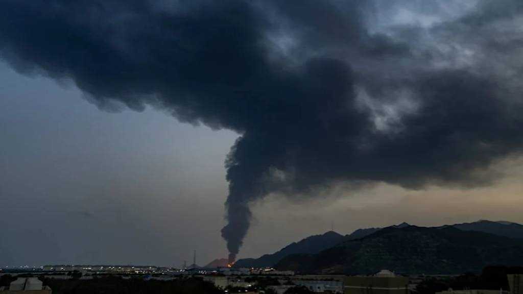 US Role Behind Strike on UAE Oil Zone