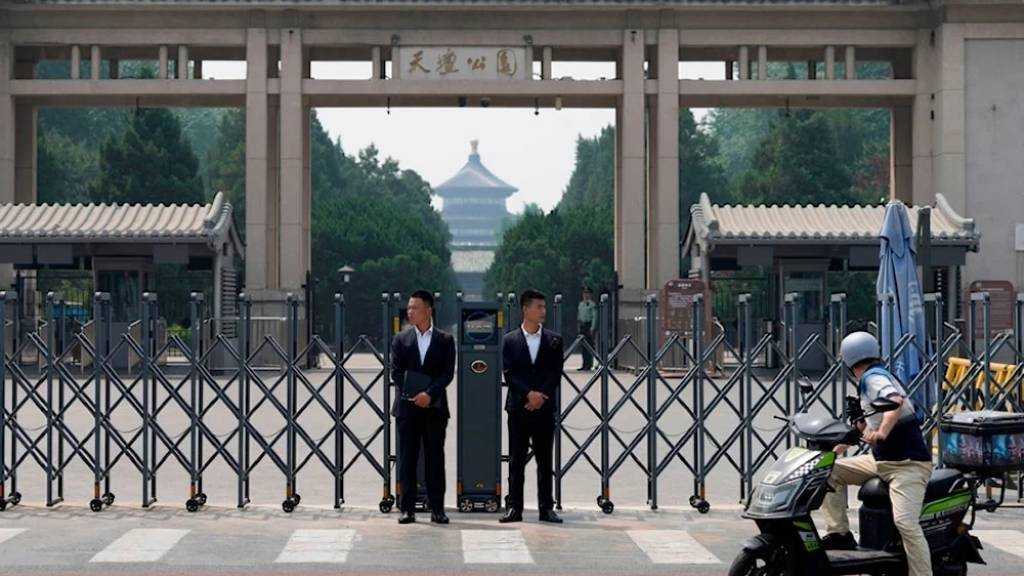 Trump in China For Key Talks On Trade, Taiwan And War On Iran 