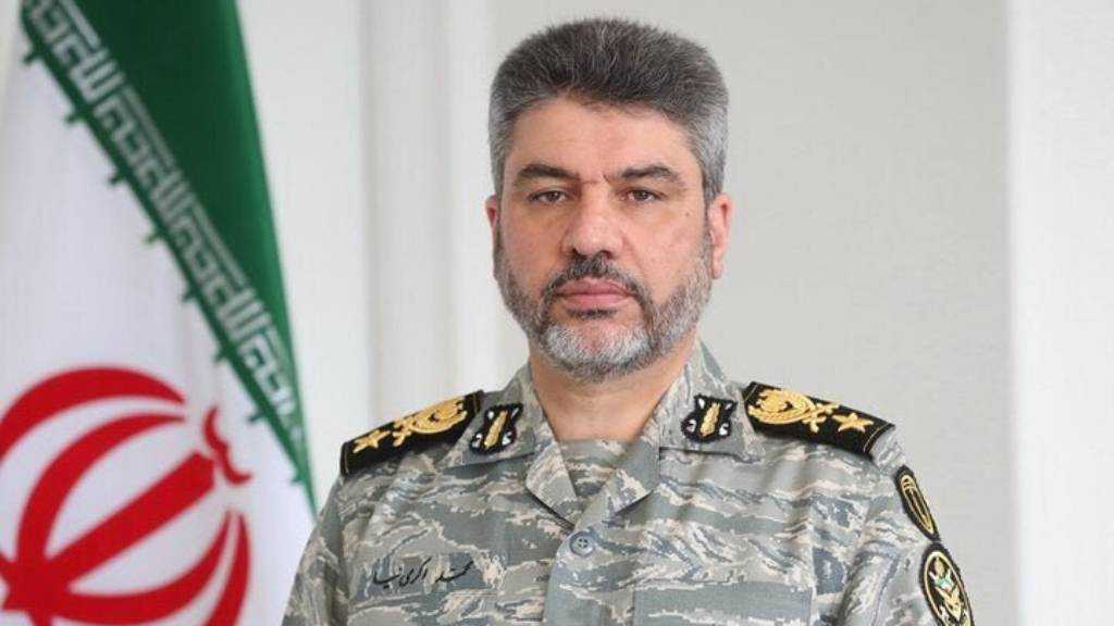 Iran Warns US against Weapon Transit through Hormuz