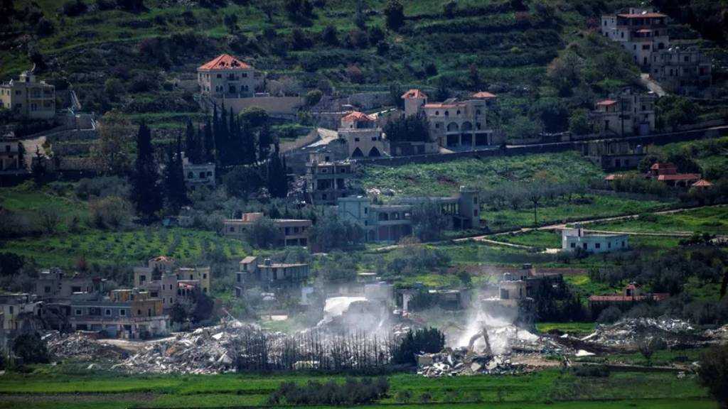 ’Haaretz’: Lebanon War Futile, Risk of Wider Conflict