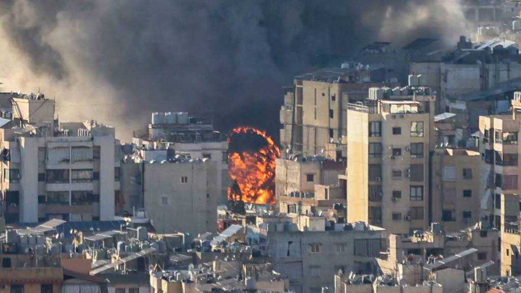 ’Israel’ Seeks US Approval To Widen Beirut Airstrikes