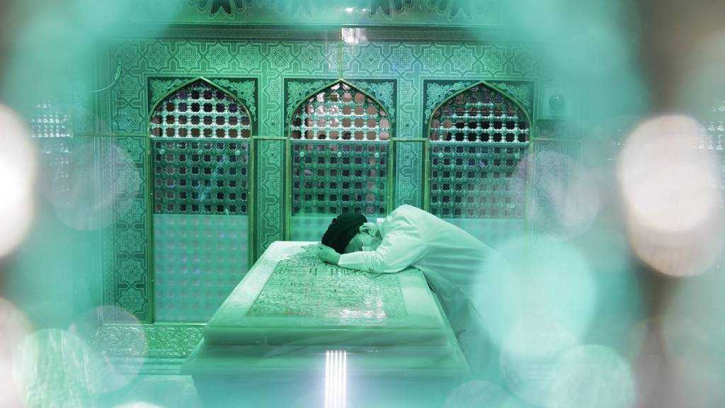 Martyred Leader to Be Laid to Rest in Mashhad 