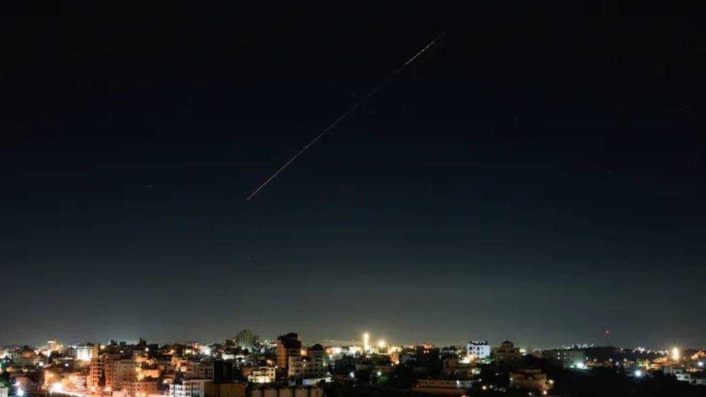 Iran Answers Beirut Strike with Missile Barrage