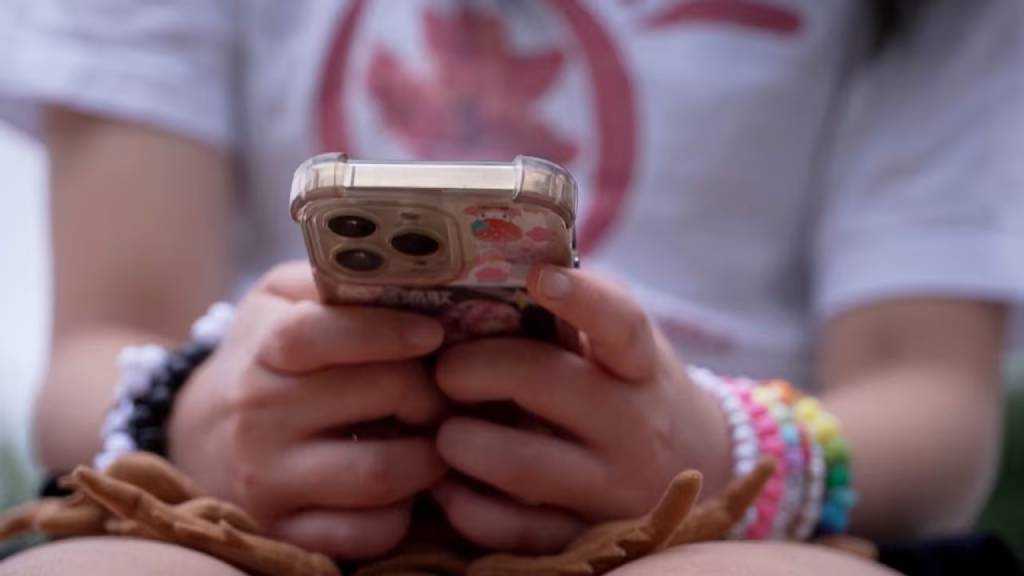 Canada Proposes Social Media Ban for Children under 16