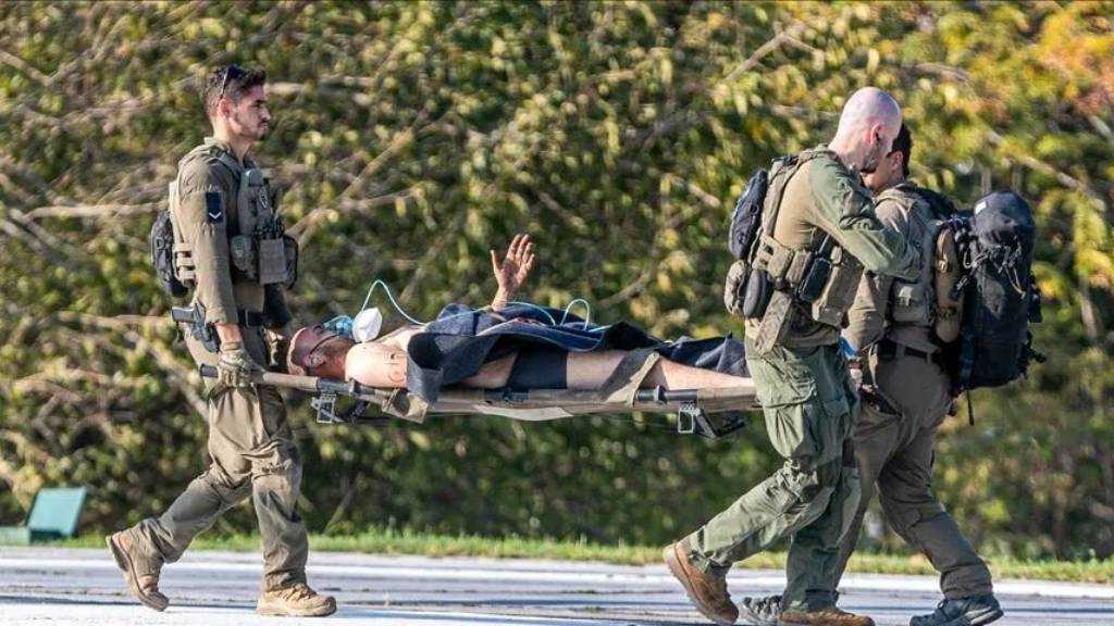 ’Israeli’ Media: Three Troops Injured in Bint Jbeil, S Lebanon, One in Critical Condition