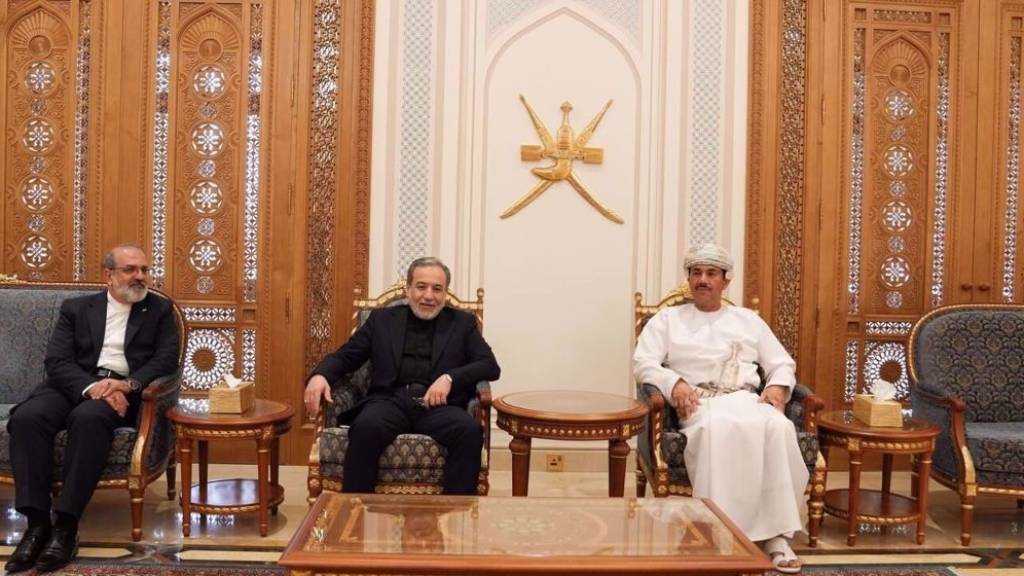 Araghchi in Muscat: Hormuz on Top of Talks 