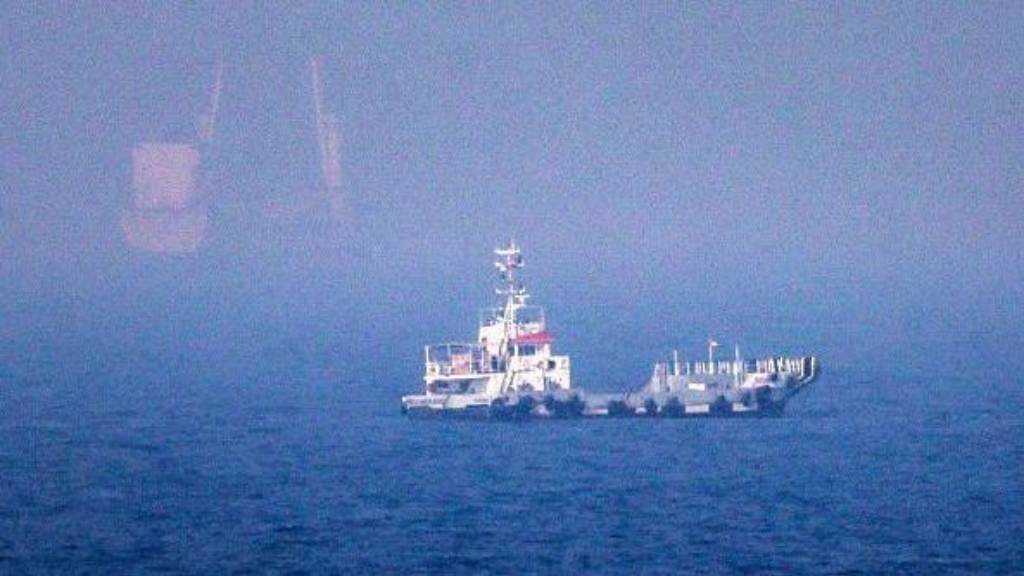 Iran Responds to Hormuz Violations, Targets UAE-Linked Vessels