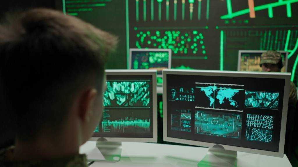 Blind Eye: US Troops Ordered Not to Film Iranian Strikes