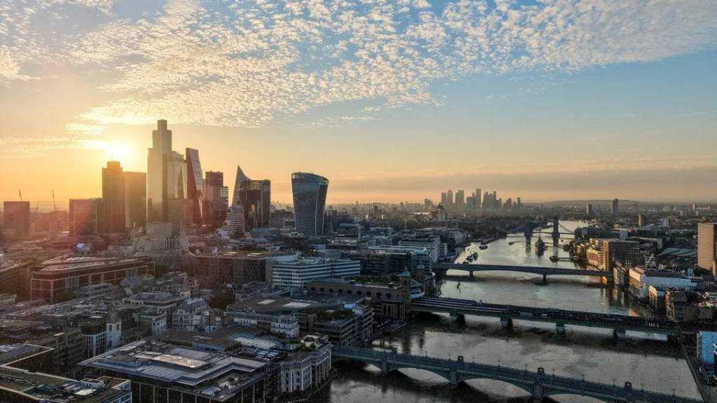 The Independent: UK Faces 2027 Recession Risk if Hormuz Stays Closed 