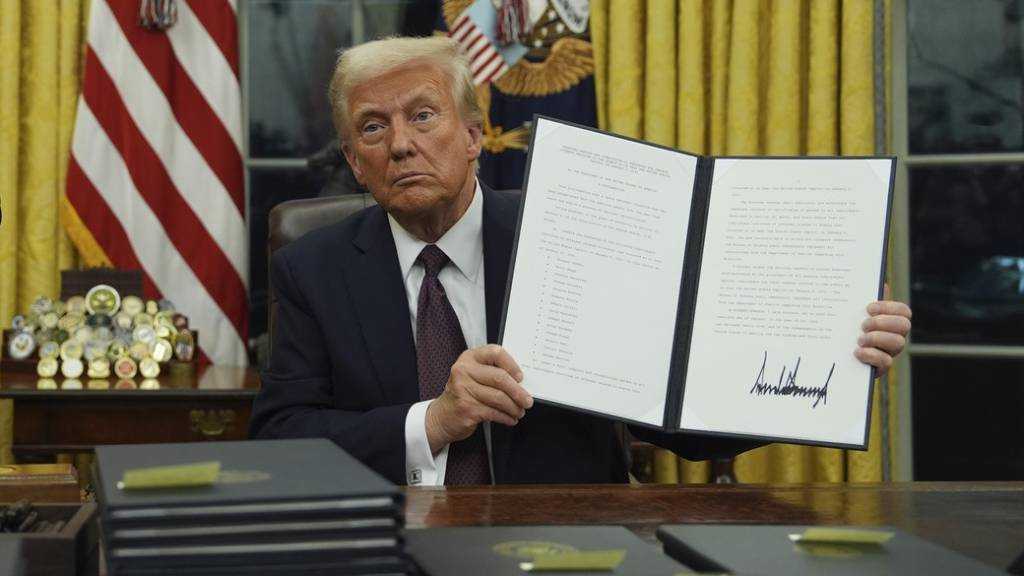 Trump Revives Birthright Citizenship Push After Court Defeat