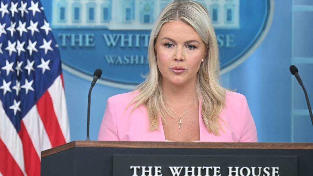 Trump’s Press Secretary Leavitt To Leave White House Post