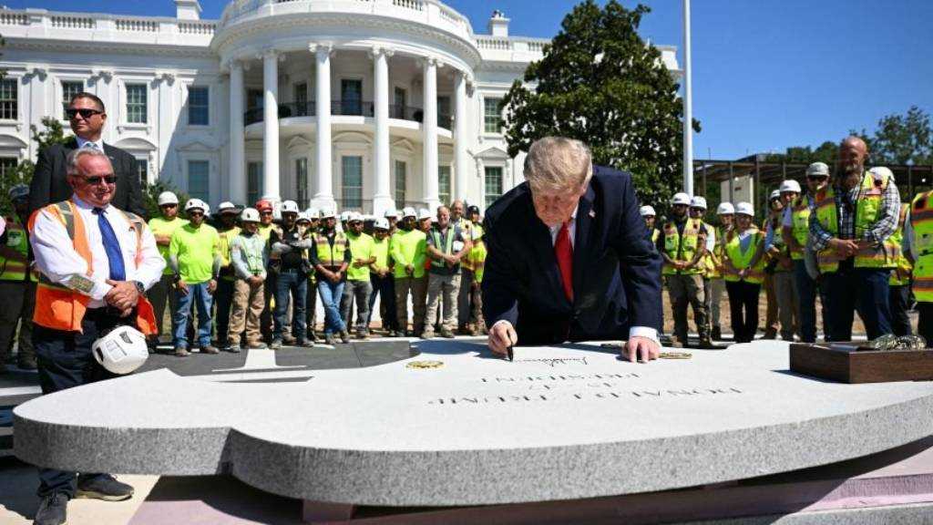 Trump Showcases White House Renovations as US Debt Tops $40 Trillion