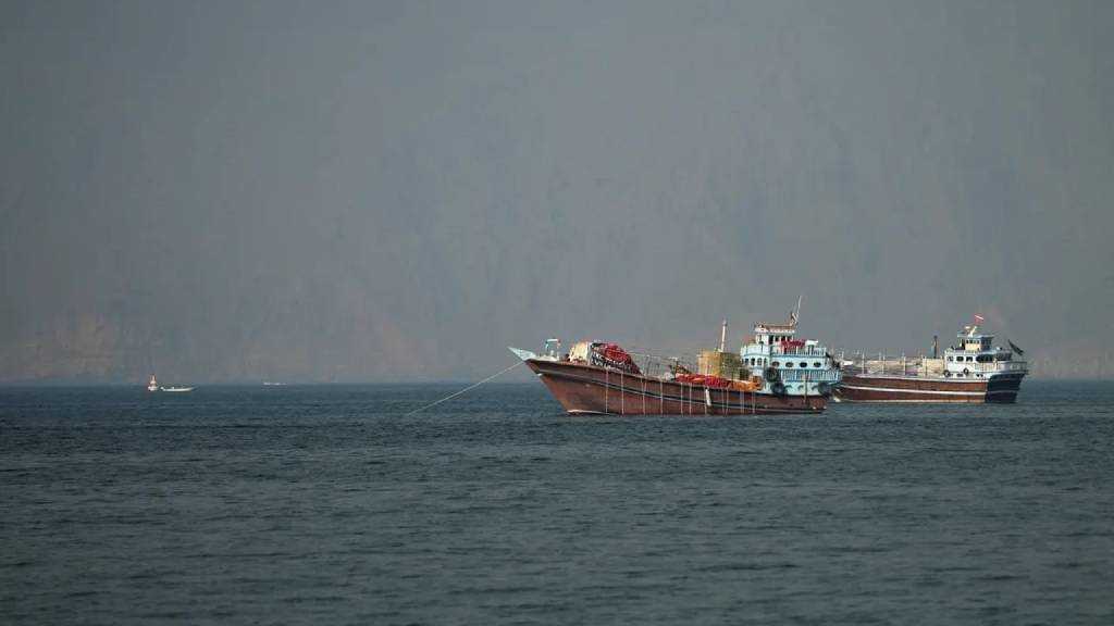 Iran to Detain, Confiscate Violating Ships in Strait of Hormuz