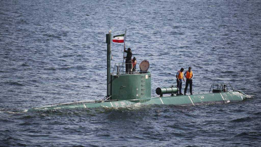 IRG Navy: Iran Holds “Completely Decisive” Control of Hormuz