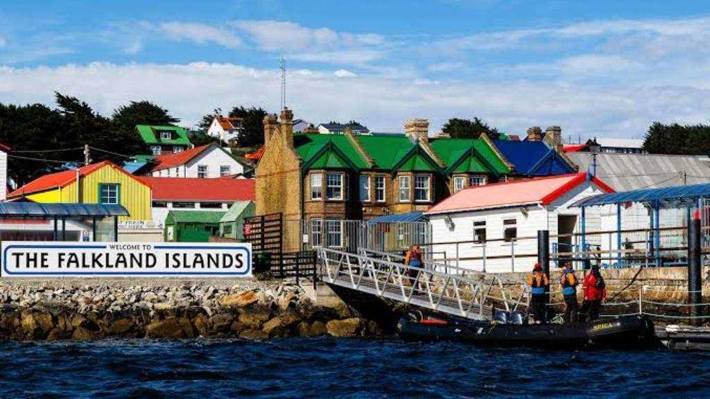 Trump Hints To Possible Shift in US Position over Falkland Islands