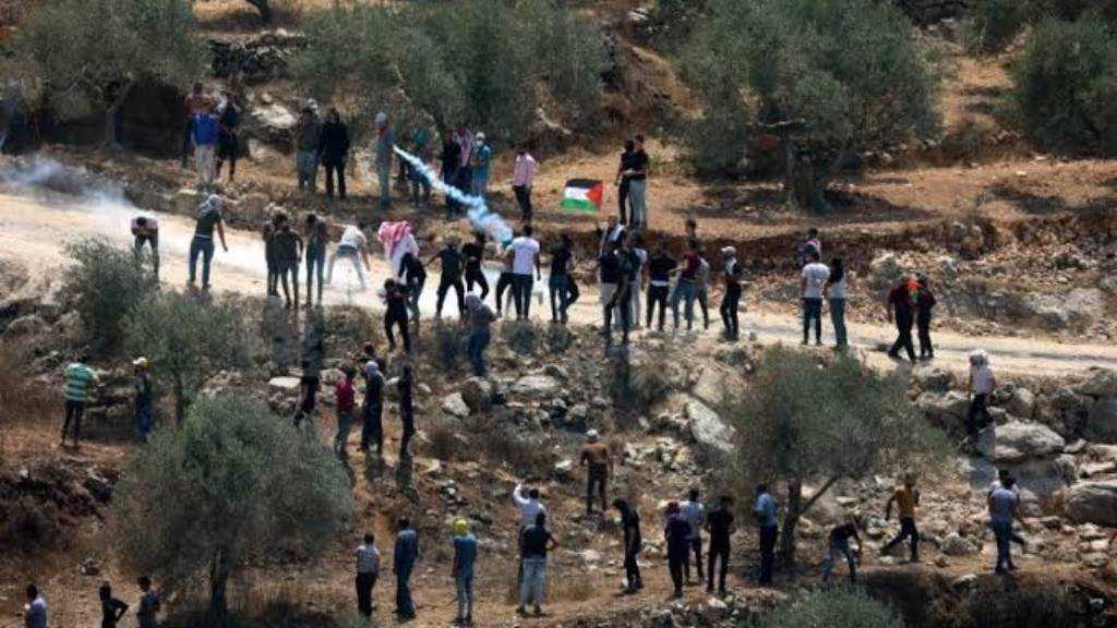 ’Israeli’ Occupation Assassinates Palestinian, Detains More Than 25 in Nablus