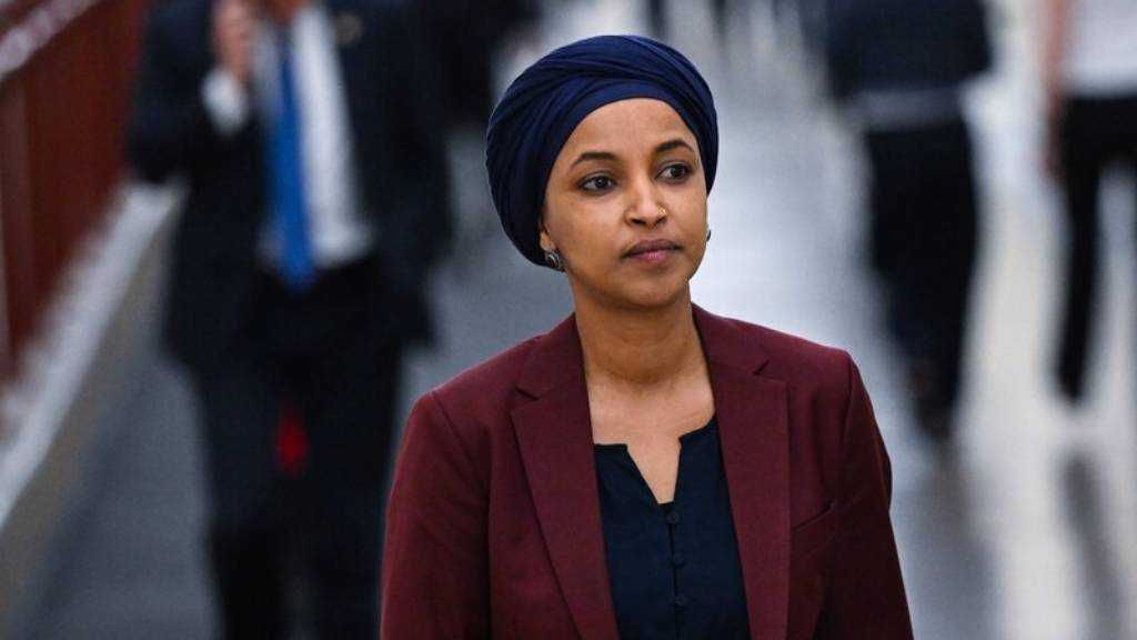 Ilhan Omar Proposes Bill to Block $140 Billion in ICE Funding