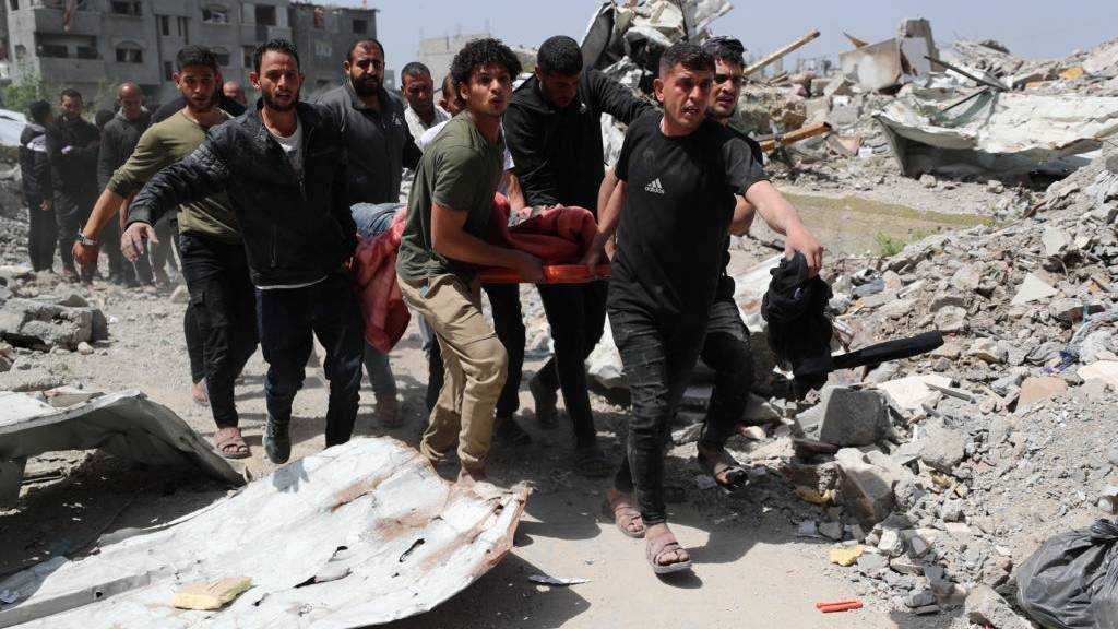  Three Palestinians Martyred in Fresh Zionist Attacks on Gaza