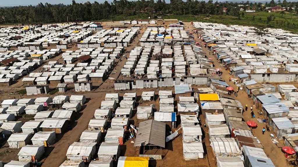  UN: Thousands Flee Ebola-Hit Displacement Camp in DR Congo