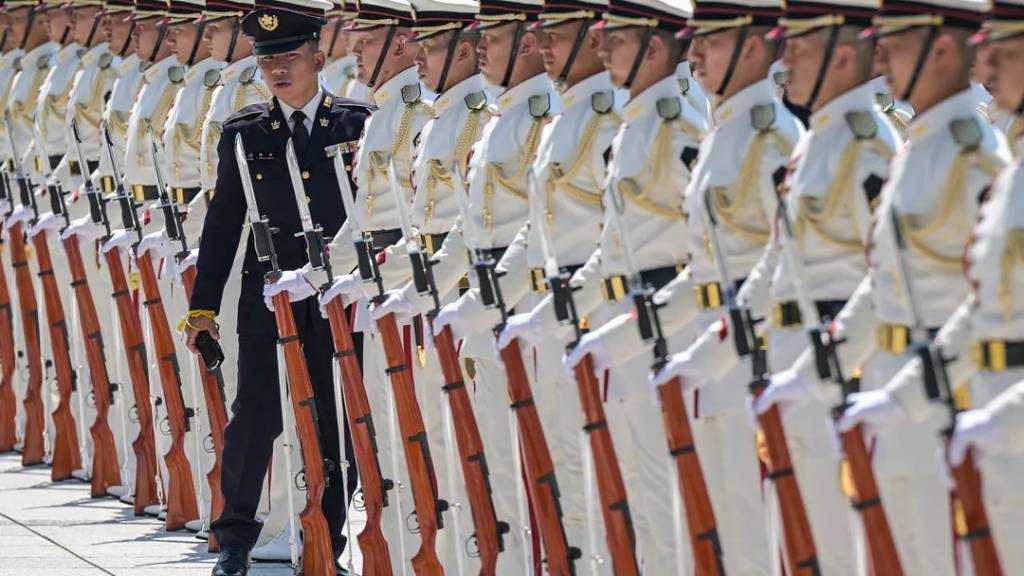  Russia Warns of Response as Japan Expands Missile Capabilities