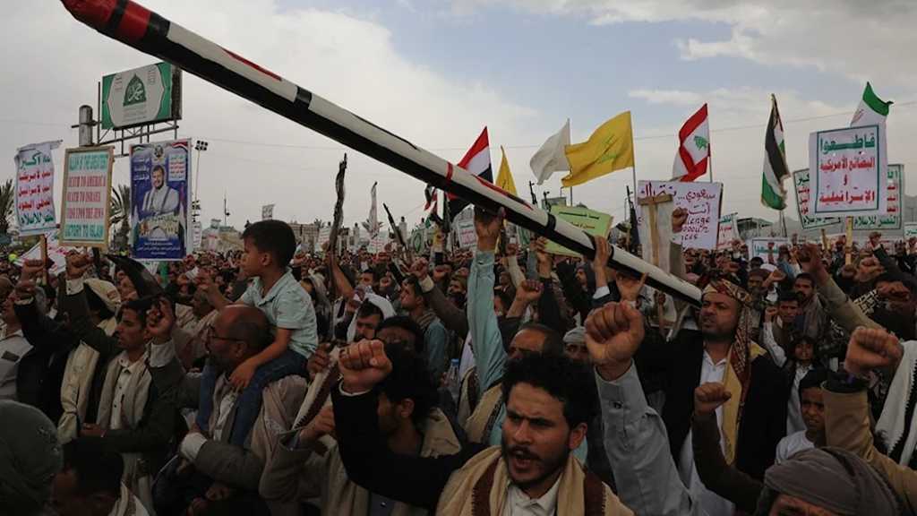  Yemeni Forces Warn of Retaliation After Saudi Strike on Sanaa Fuel Facility