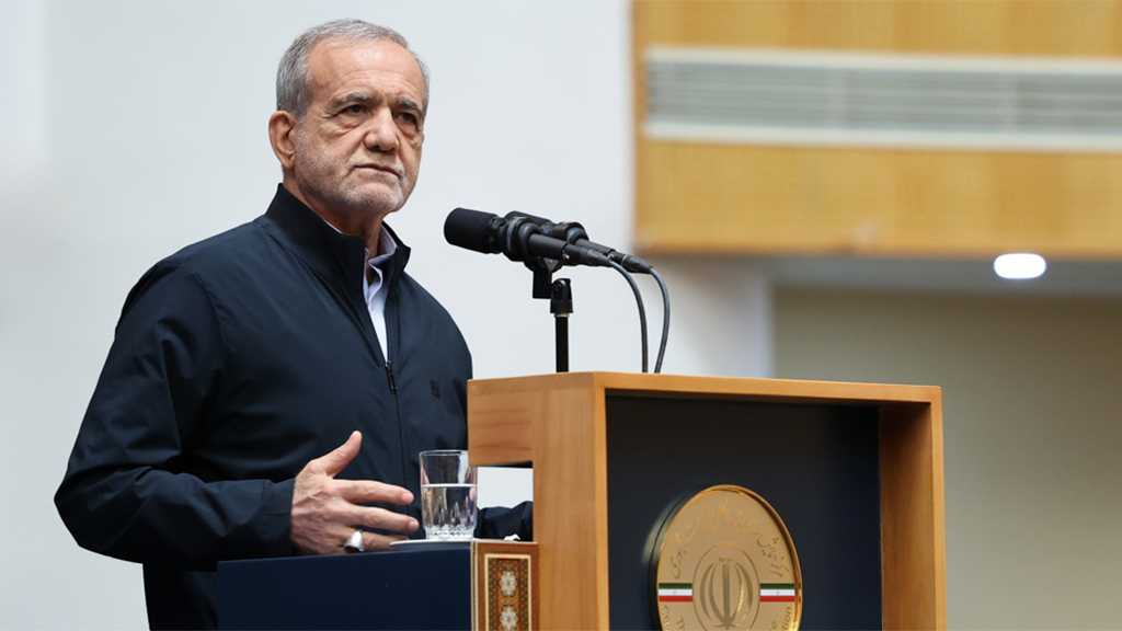  Pezeshkian Says US Threats Undermine Negotiations