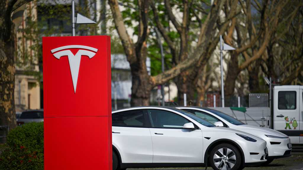 Tesla, BYD Record Strong September Sales Growth Across Europe