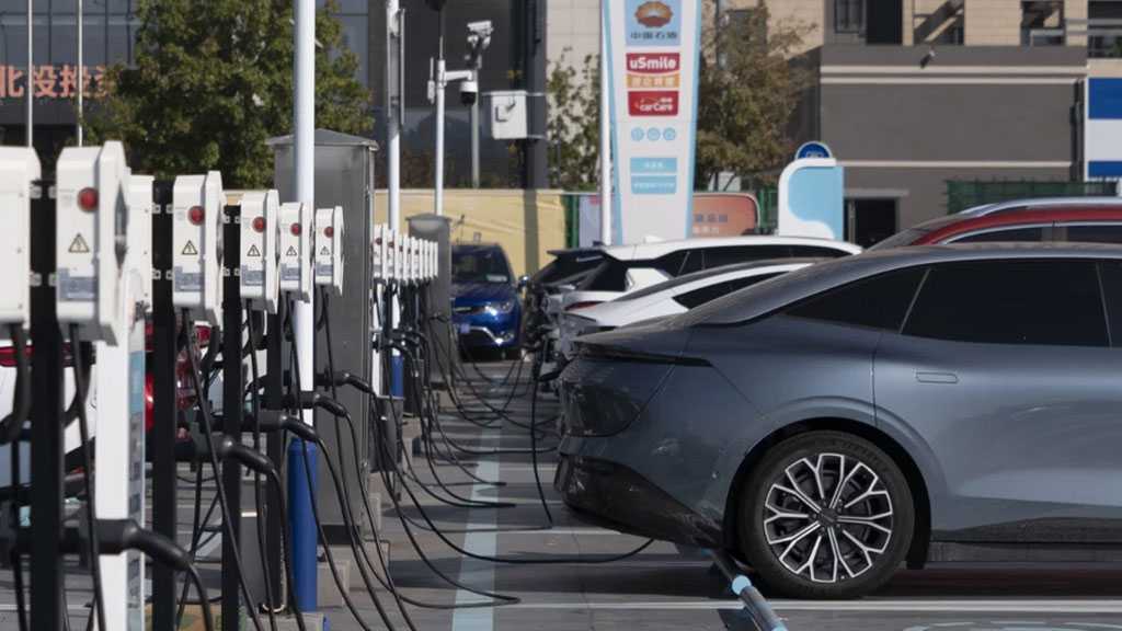 EU Electric Vehicle Registrations Surge 73% as Petrol and Diesel Sales Decline