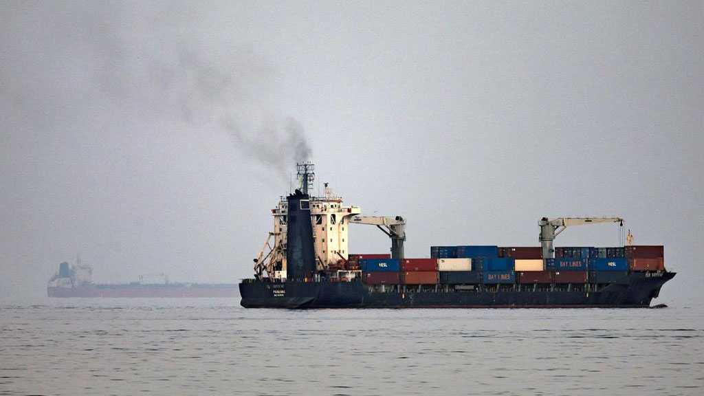 IRG: Three Violating Tankers Transiting Unauthorized Route Explode in Hormuz