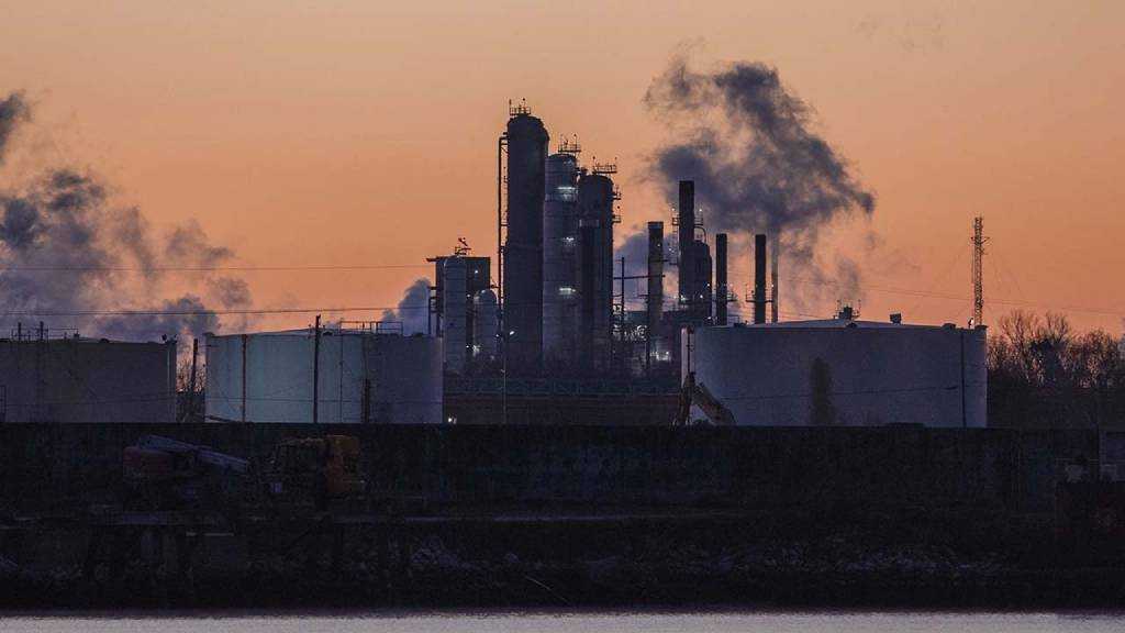 NYT: US Oil Companies Tripled Profits during War on Iran